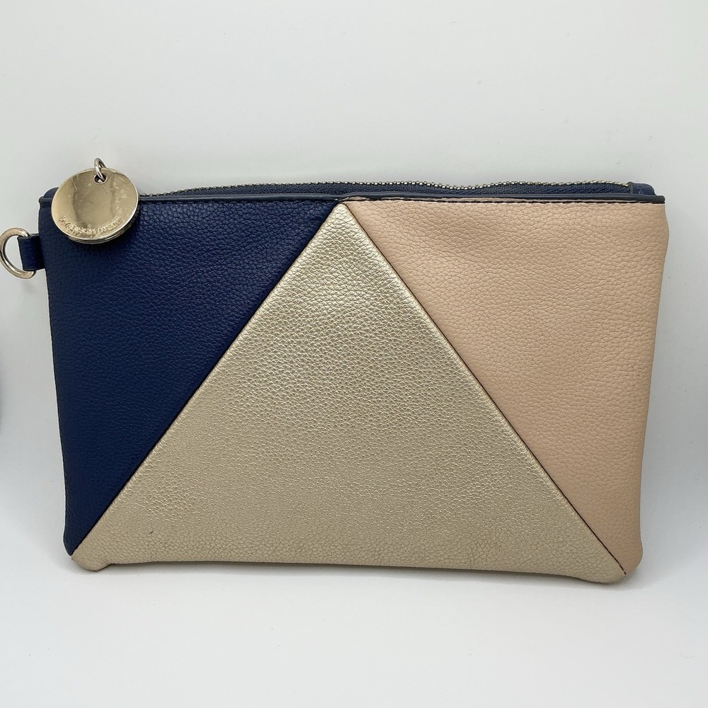 Madison West cosmetic bag wristlet clutch travel makeup bag‎ Colorblock